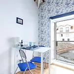 דירה Alfama I, Eco-penthouse With View & French Balcony *